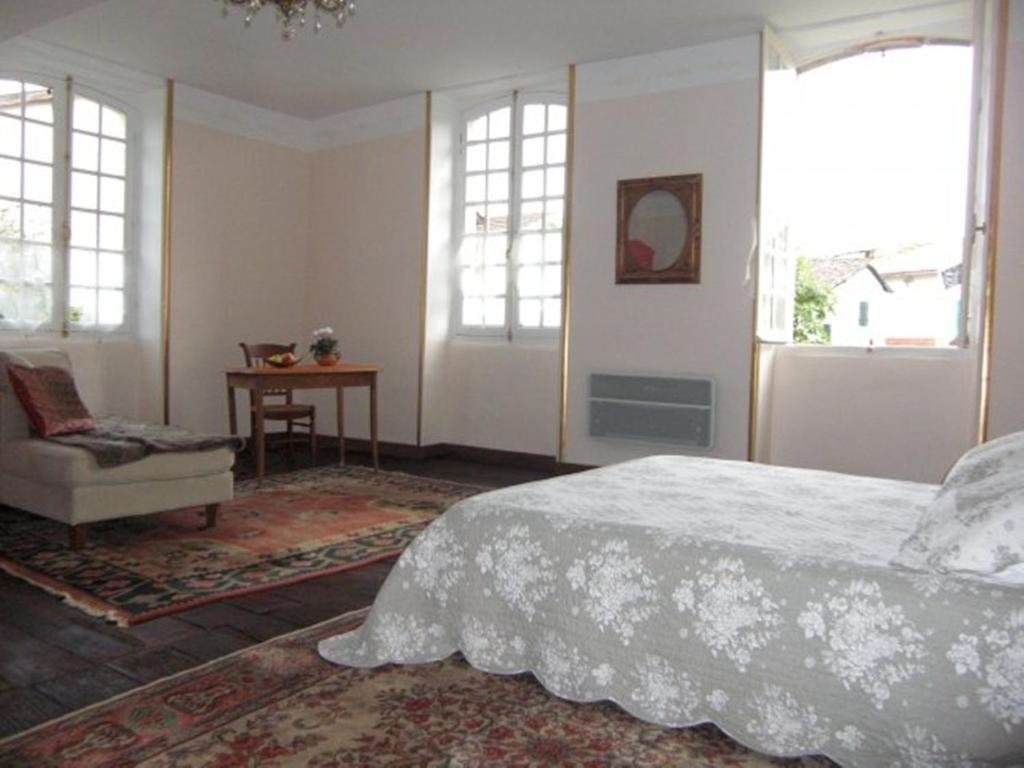 Chambres d'Hôtes Aroha Sorde-lʼAbbaye Quarto foto